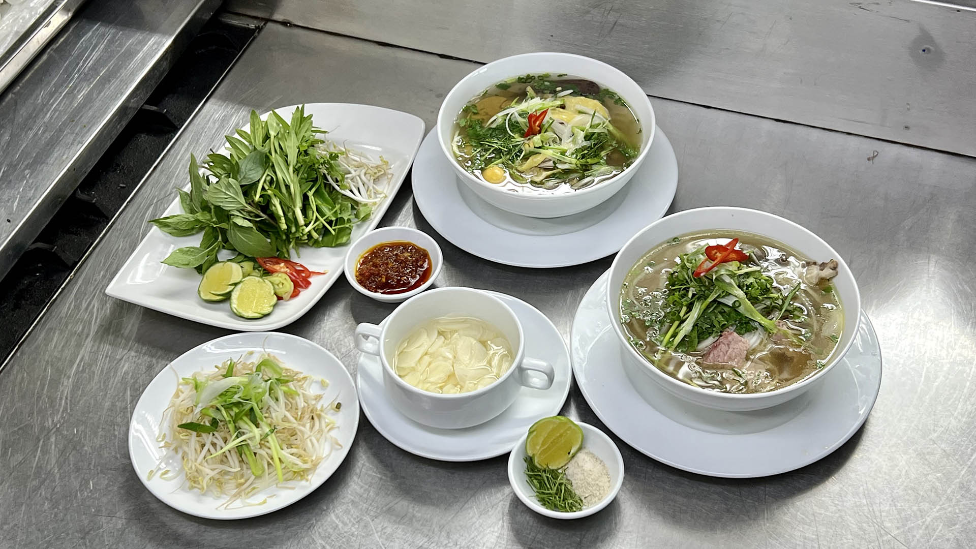 Khóa học nấu Phở 10 Pho 10