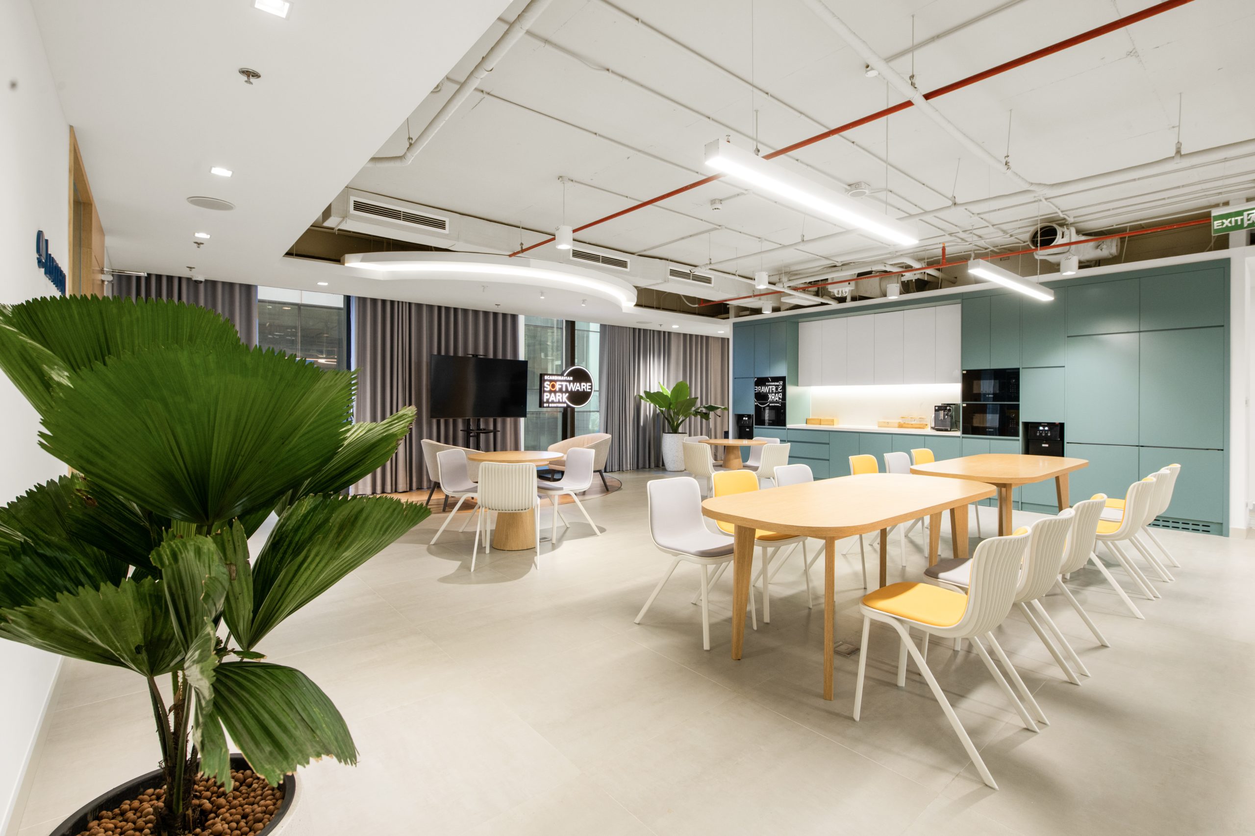 Scandinavian Software Park mở rộng văn phòng 4 13. Mon 12A Pantry 4 1 scaled